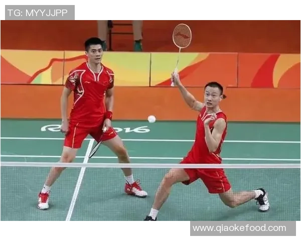 上海羽毛球队配合问题引发热议球员间默契与战术调整成焦点 上海羽毛球队配合问题引发热议球员间默契与战术调整成焦点