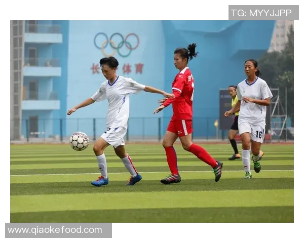 女生评选心目中的足球明星名单揭晓展现女性视角与足球魅力的完美结合 女生评选心目中的足球明星名单揭晓展现女性视角与足球魅力的完美结合