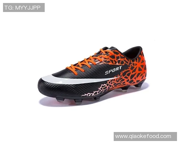 提升球技的秘密武器足球鞋与足球装备的完美搭配指南