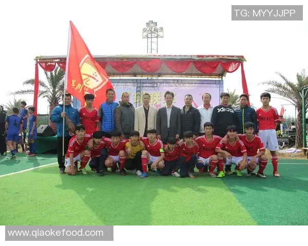 高柏足球:探索足球文化的魅力与发展之路,助力青少年成长与国际交流 高柏足球:探索足球文化的魅力与发展之路,助力青少年成长与国际交流